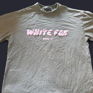 White Fox Short Sleeve Tee - grey with Pink Logo small stain on the front